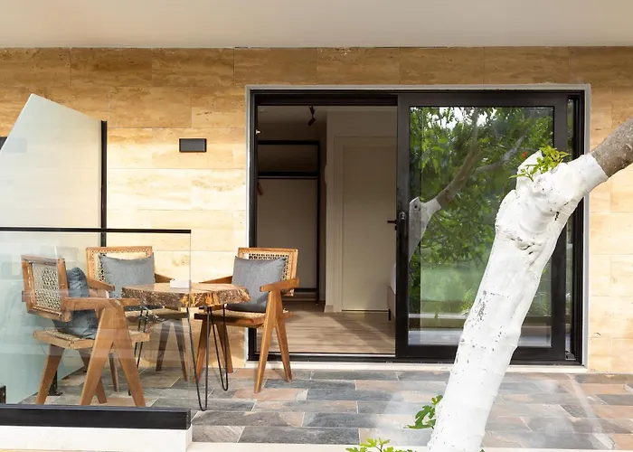 Garden Han/Misafirhane *