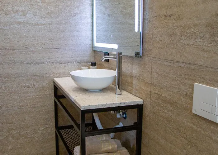 Garden Han/Misafirhane Himarë