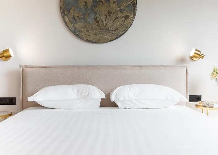 Han/Misafirhane Garden Himarë